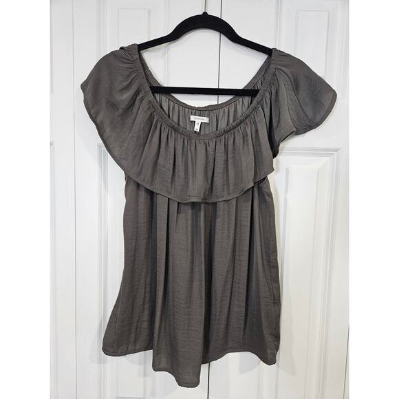 Maurices Off the Shoulder Gray Flowy Lightweight Medium - Picture 1 of 7
